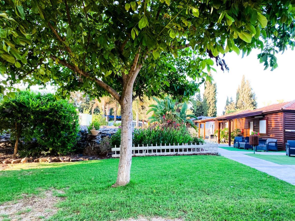Etzel Tami Hospitality Hotel Neot Golan Ngoại thất bức ảnh