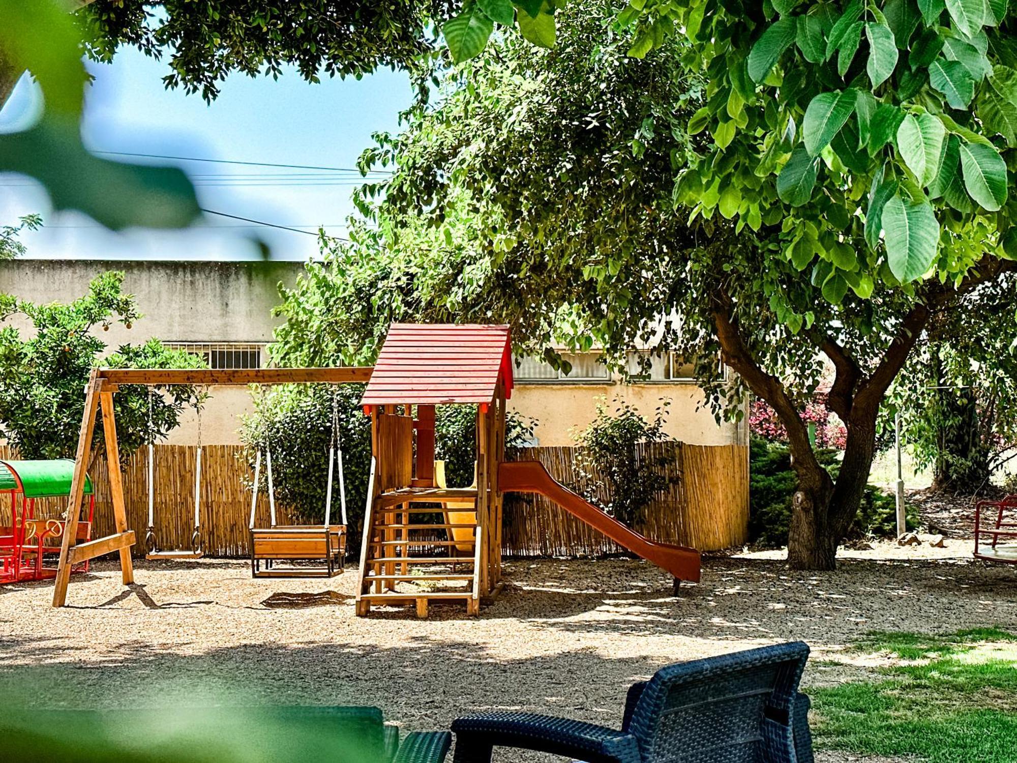 Etzel Tami Hospitality Hotel Neot Golan Ngoại thất bức ảnh