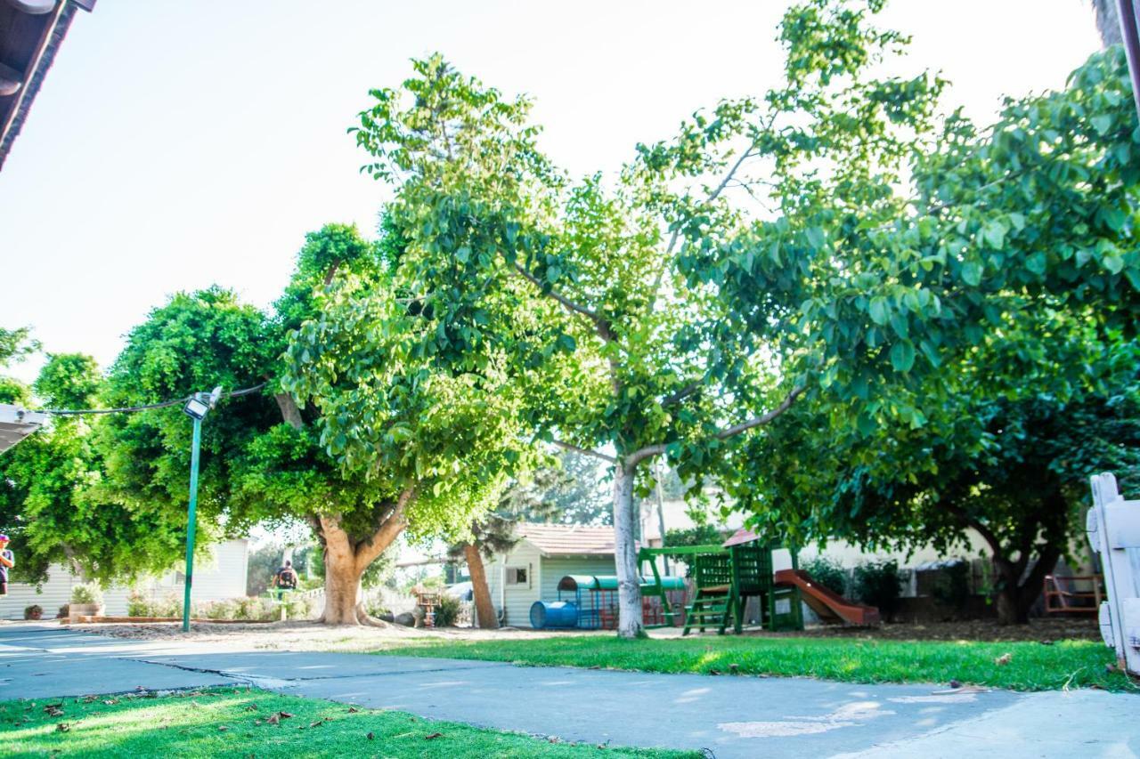Etzel Tami Hospitality Hotel Neot Golan Ngoại thất bức ảnh